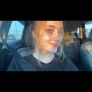 Meet your Posher, Zoe